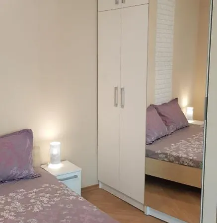 Apartament White Charms